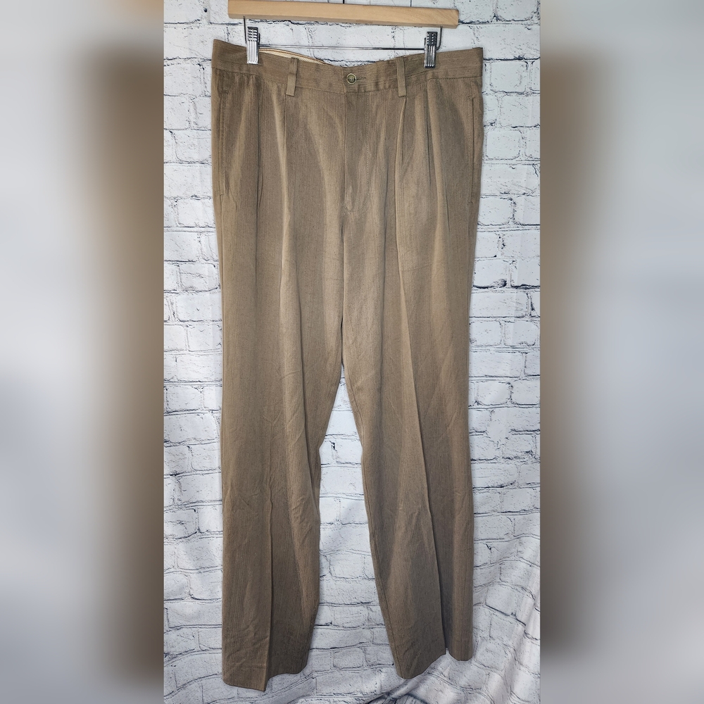 Tommy Bahama Men's Silk Blend Dark Khaki Tan Casual Dress Pant‎ Size 32x32